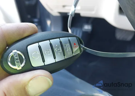 2017 Nissan Maxima 3.5 Sl from USA, damaged, VIN 1N4AA6AP0HC373782